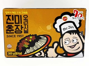 Pasta z czarnej fasoli Jjajang - łagodna Mr Jin 300g
